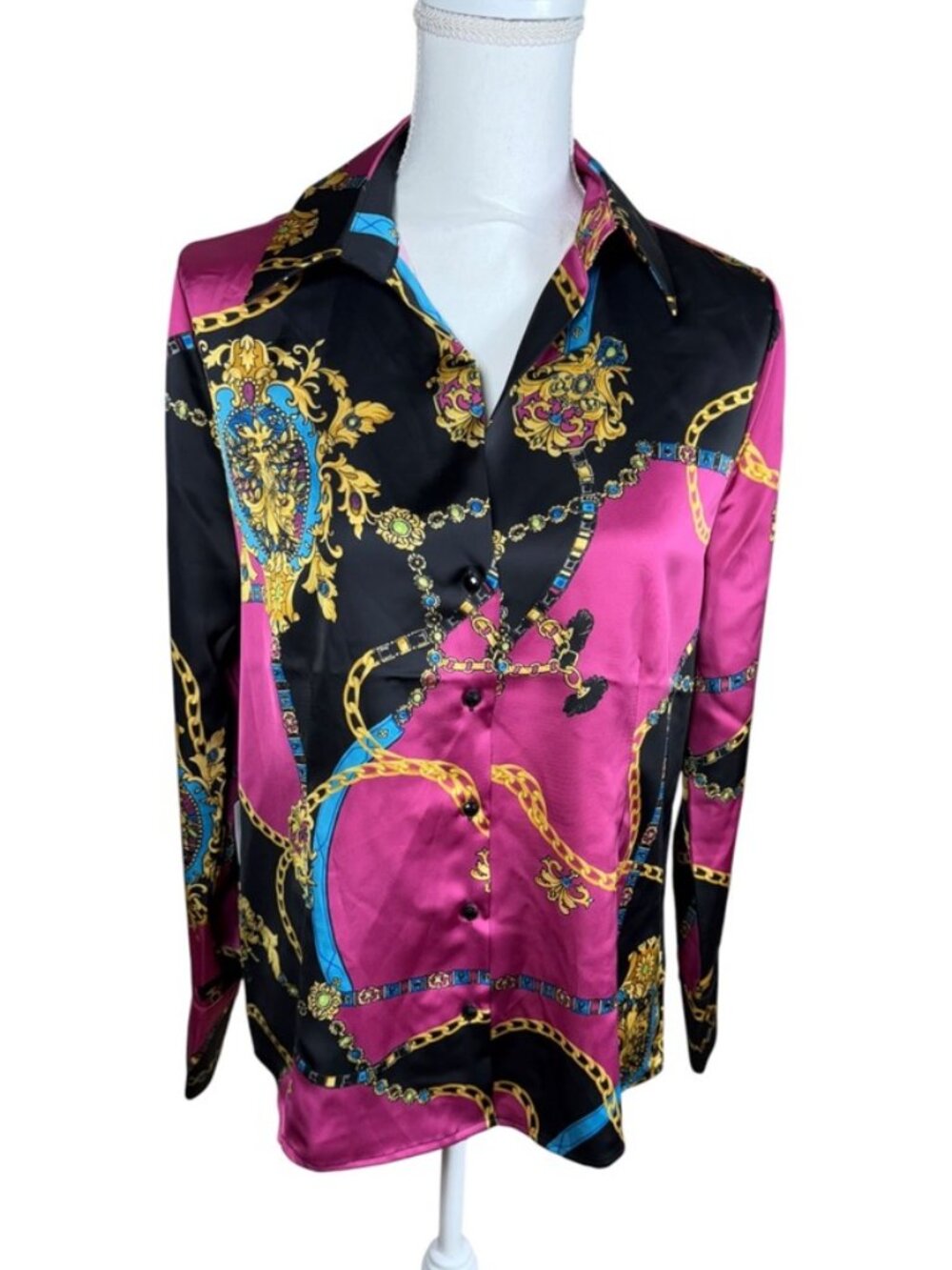 NWT Cache Silky Top